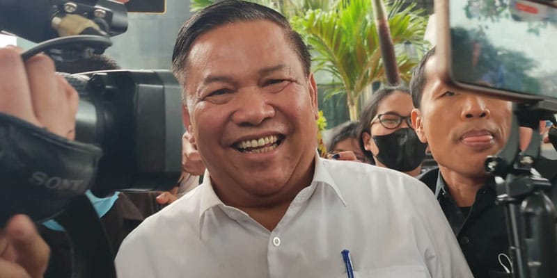 Tak Benar KPK Geledah Mobil Dinas Plt Gubernur Riau SF Hariyanto