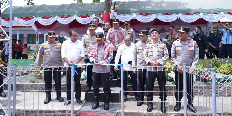 Gunting Pita Cegah Bencana