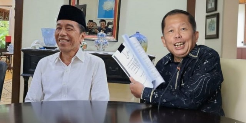 Arsul Sani dan Jokowi Memang Beda Kelas dalam Urusan Ijazah