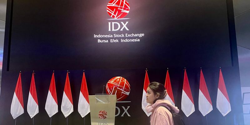 IHSG Cetak Rekor ke 8.400, Rupiah Ikut Cerah