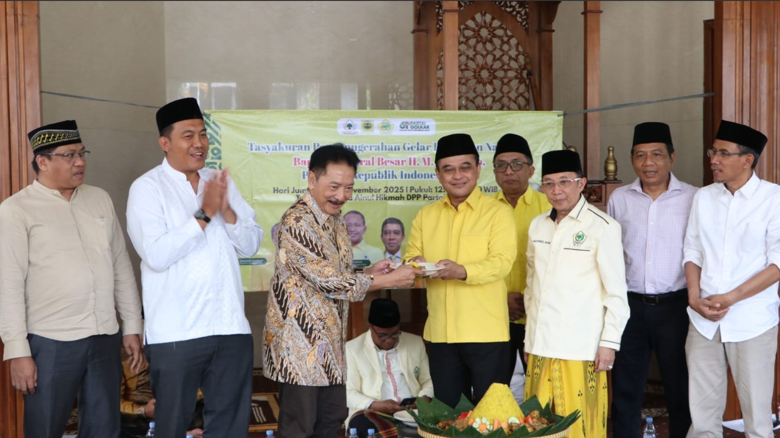 Prof Ganjar Razuni: Bung Karno dan Pak Harto Bagaikan Dua Sisi Koin