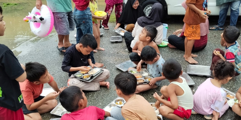 185 Ribu Paket MBG Aceh Dialihkan untuk Warga Terdampak Bencana