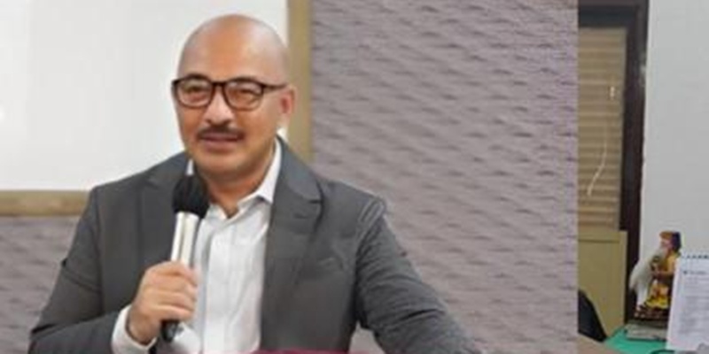 Dalang Kebakaran Rumah Hakim Khamozaro Harus Diungkap Polisi