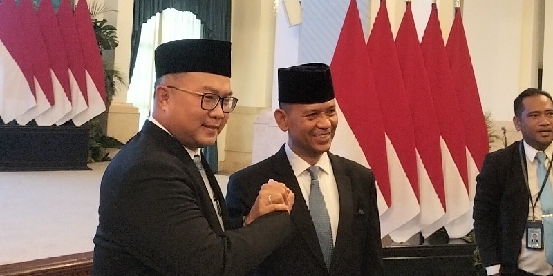 Arif Satria Resmi Dilantik Jadi Kepala BRIN, Didampingi Amarulla Octavian