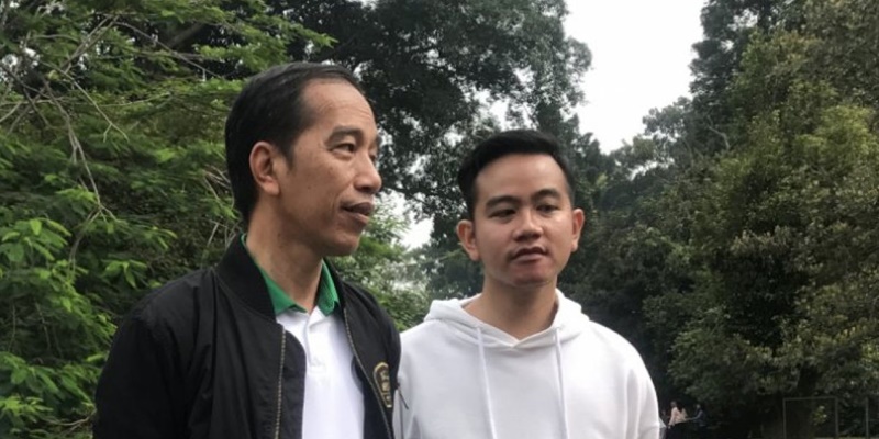 Pamali Jokowi-Gibran Melayat ke Keraton Surakarta Bisa Lengser