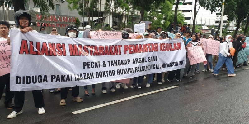 Arsul Sani Dituntut Mundur dari Hakim Konstitusi