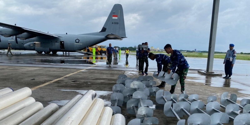 Operasi Udara PLN-TNI AU: Super Hercules Terbangkan Jantung Listrik Darurat ke Aceh