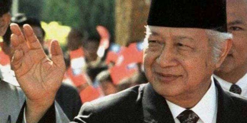 Gelar Pahlawan Nasional untuk Soeharto Penghinaan Korban Orba