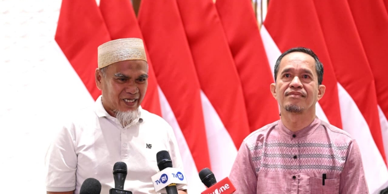 Rehabilitasi Dua Guru Luwu Utara Momentum Perbaikan Kesejahteraan Pendidik