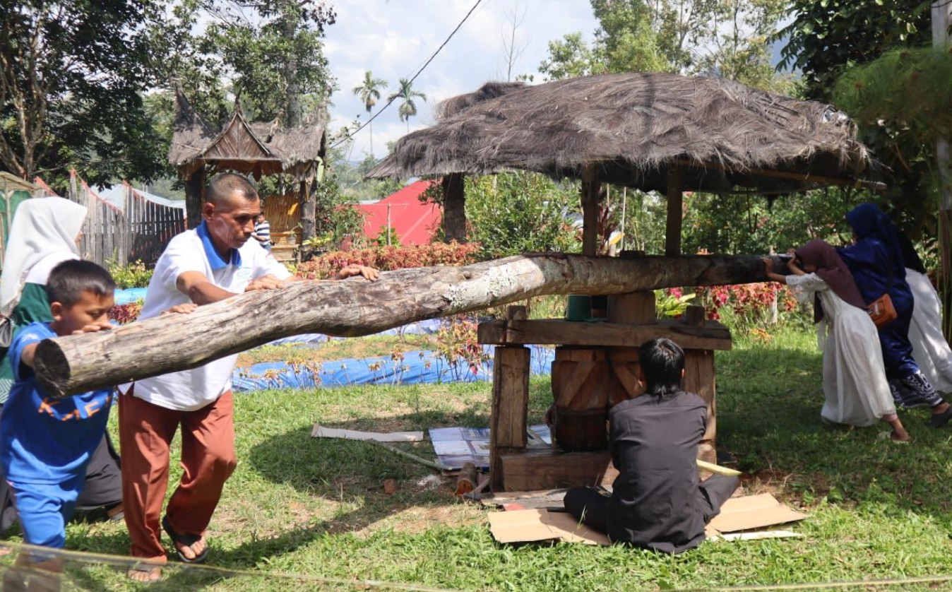 Astra Kembangkan Pendidikan dan Usaha Gula Semut di Kampung Berseri Astra Tabek Talang Babungo