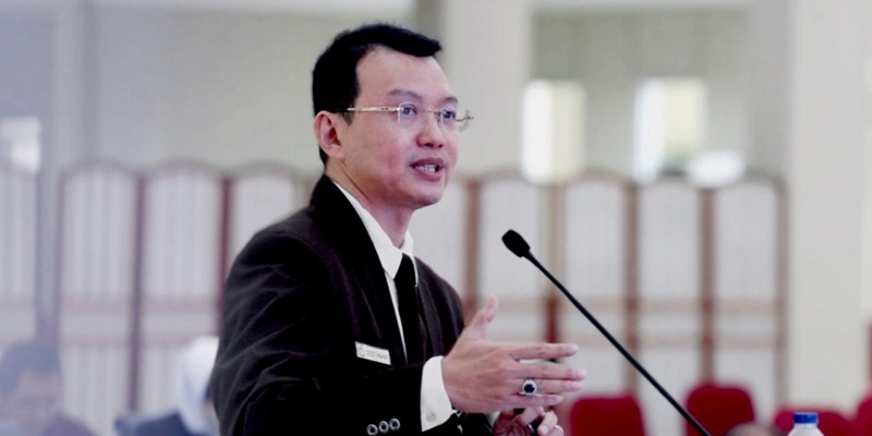 PSI dan Utopia Partai Super Tbk