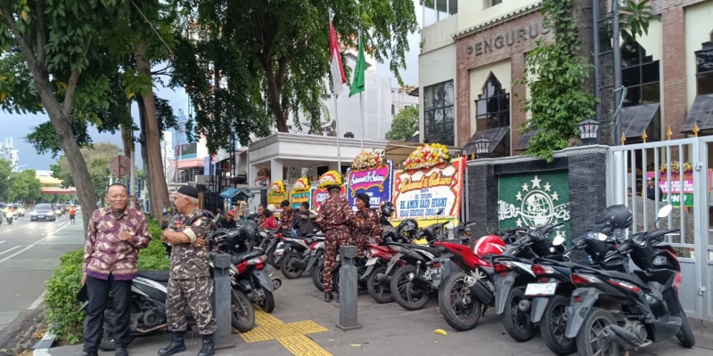 Banser Siaga Jaga Kantor PBNU