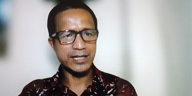 Formappi Desak DPR Berhentikan Sementara Satori dan Heri Gunawan