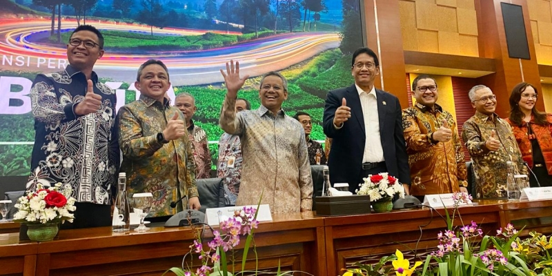 Menkeu Purbaya Buka Peluang Naikkan Gaji PNS Tahun Depan