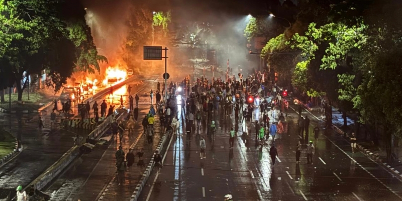 Polri Diminta Tangkap Aktor Intelektual Kerusuhan Agustus