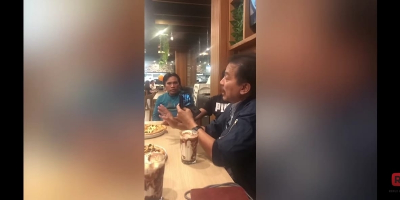 Roy Suryo Temui Alumni Asli UTS Sydney, Seangkatan dengan Gibran