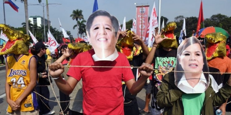 Demo Filipina Tuntut Marcos Mundur Buntut Skandal Korupsi