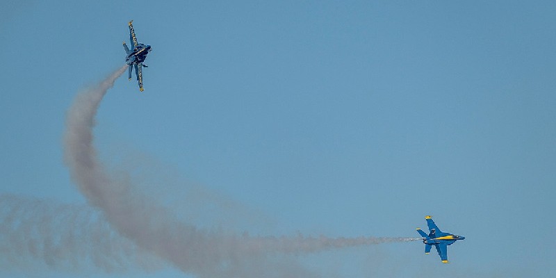 AS Pamer Kekuatan, Jet Tempur F/A-18 Terbang 30 Menit Dekat Venezuela