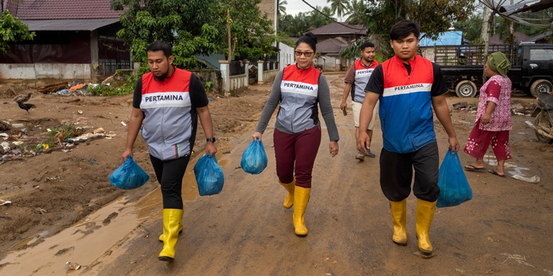 Relawan Pertamina Jemput Bola