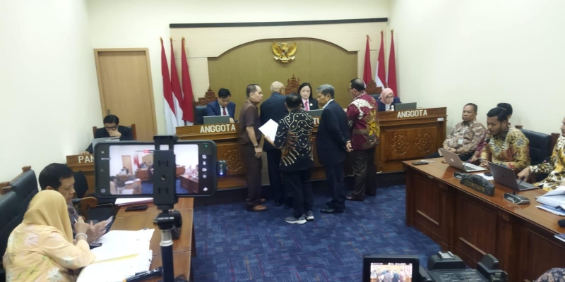 KIP Gelar Sidang Sengketa Ijazah Jokowi: Warga vs Polda Metro Jaya