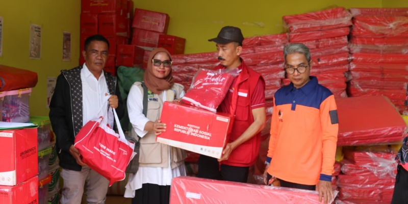 Kemensos Kebut Distribusi Bantuan di Sumbar
