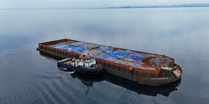 Kapal Pengangkut Nikel Ilegal