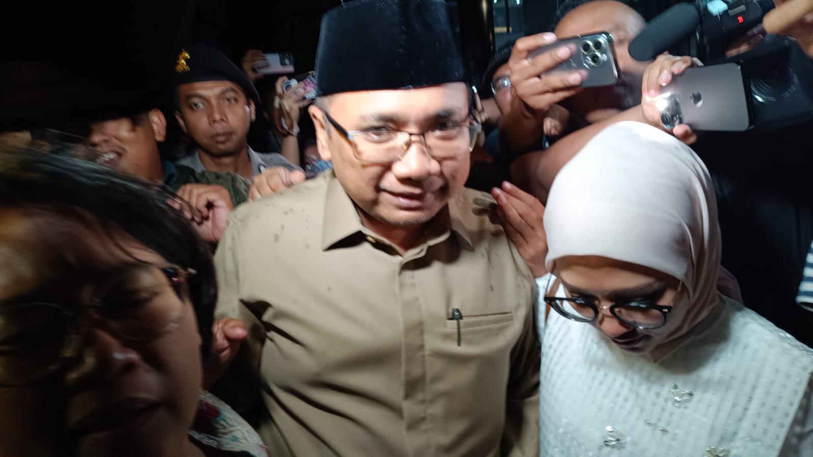 Yaqut Cholil Qoumas Menghindar Ditanya Status Tersangka