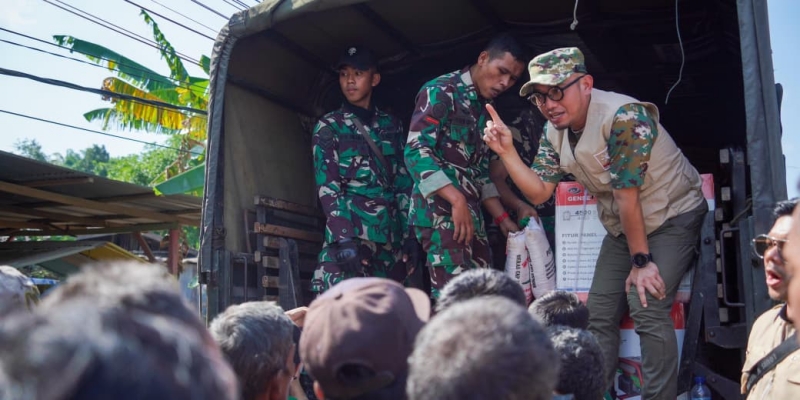 Pemerintah Tak Perlu Viralkan Bansos Apalagi Bersaing dengan Solidaritas Rakyat