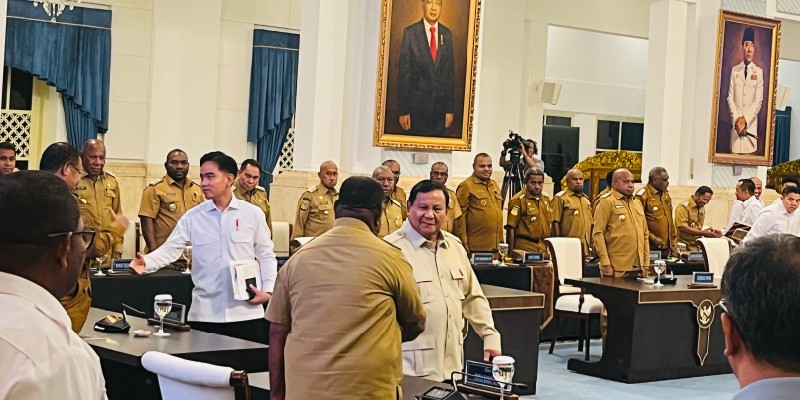 Prabowo Imbau Kepala Daerah Papua Jangan Banyak Jalan-jalan ke Luar Negeri