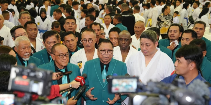 Oesman Sapta Terpilih Aklamasi sebagai Ketua Umum KKI