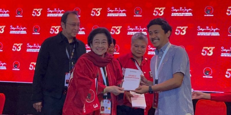 Megawati Luncurkan Buku Spirit Kemanusiaan