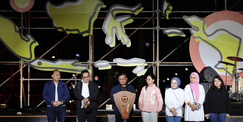 Pramono-Rano Rayakan Tahun Baru