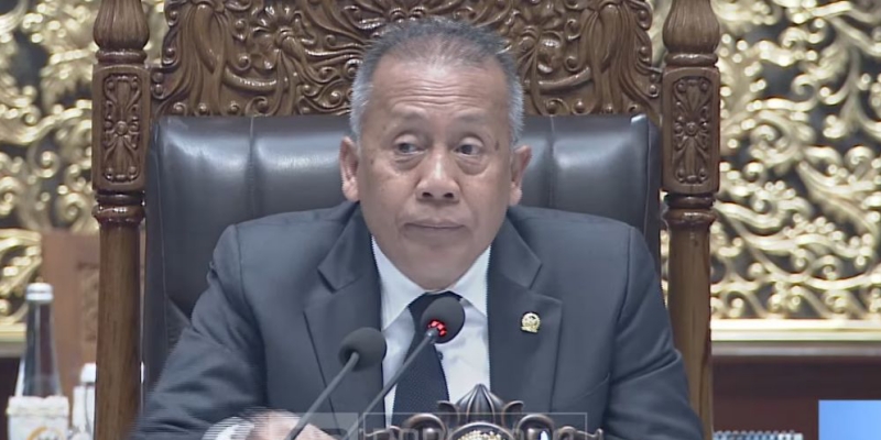 Paripurna DPR Sepakat Polri Tetap di Bawah Presiden