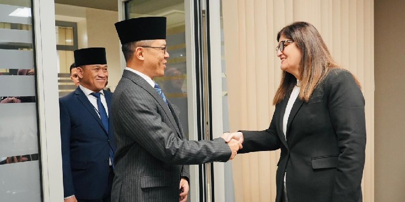 Bertemu Menlu Palestina, Sugiono Pastikan Pasukan ISF Lindungi Sipil