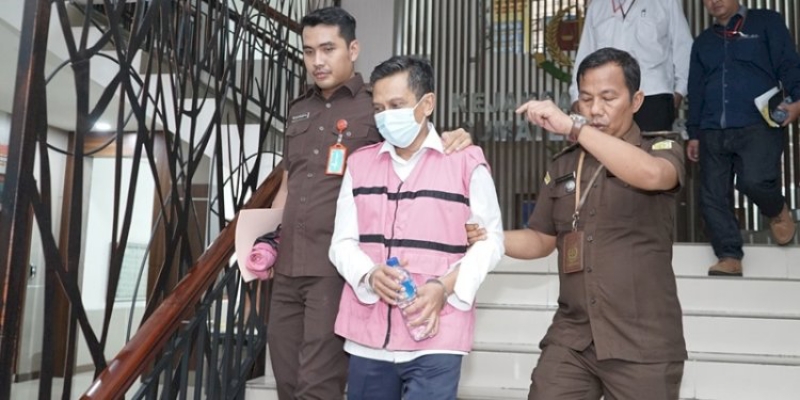 Kejati Sumut Tahan Konsultan Proyek Waterfront City Danau Toba