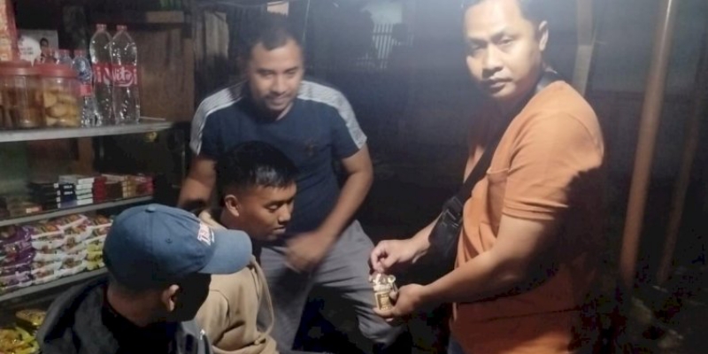 Polres Metro Bekasi Ringkus Tiga Pengedar Sinte dan Tramadol