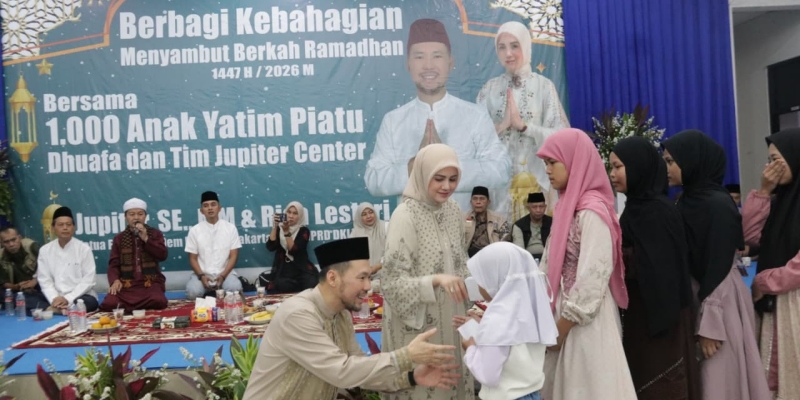 1.000 Anak Yatim Terima Santunan Ramadan di GOR Kebon Jeruk