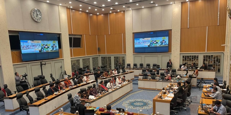 SK Menhut terkait Penutupan 28 Perusahaan Dipertanyakan