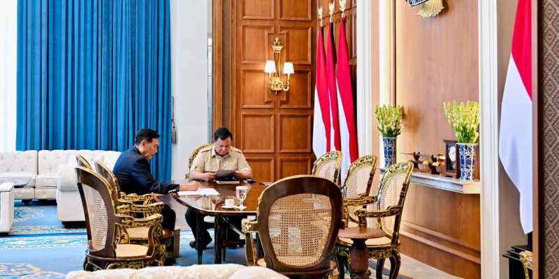 Prabowo-Luhut Bahas Ekonomi Nasional di Tengah Gejolak Global