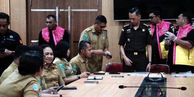Gaya Koruptor Sorong Beda dengan Indonesia Barat
