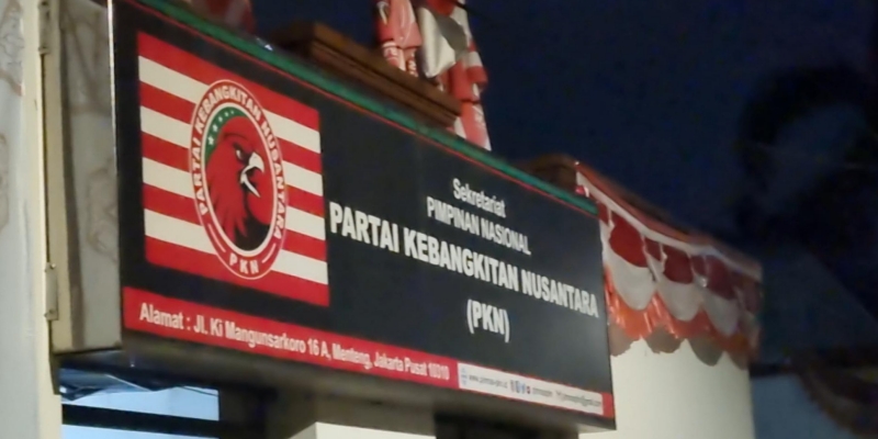 Pengurus PKN Tiba-Tiba Kompak Mundur