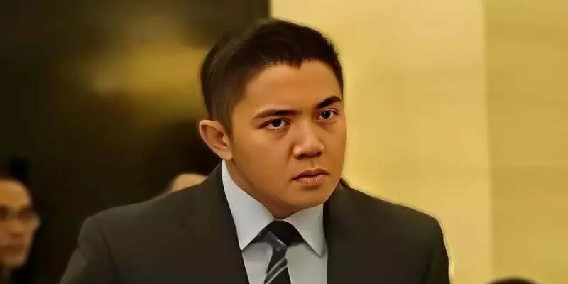 Inflasi Pengamat dan Ilusi Kepakaran di Era Digital