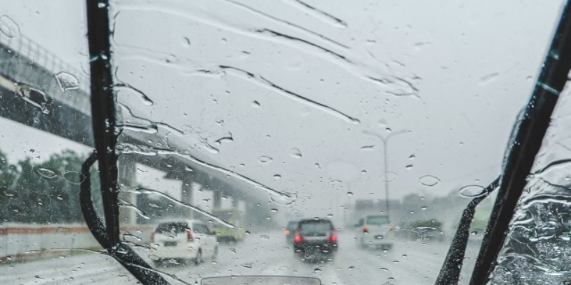 Ancaman Cuaca Ekstrem dan Air Bersih  Warga