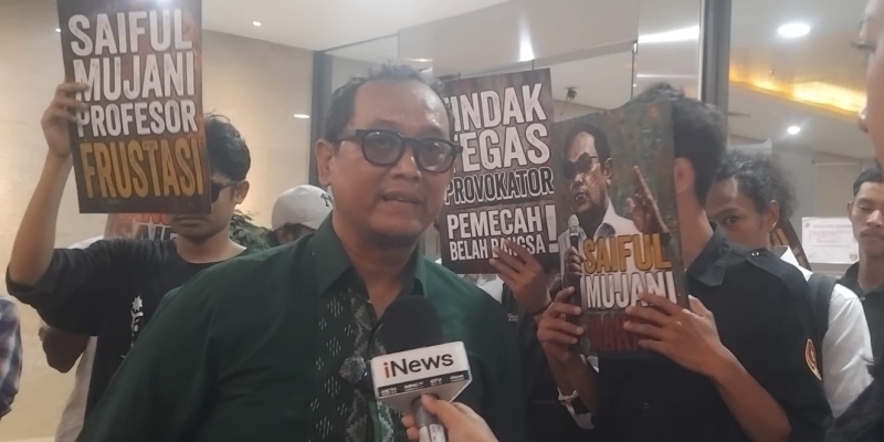 Sudah 4 Laporan, Kini Saiful Mujani Dilaporkan ke Bareskrim Sangkaan Makar