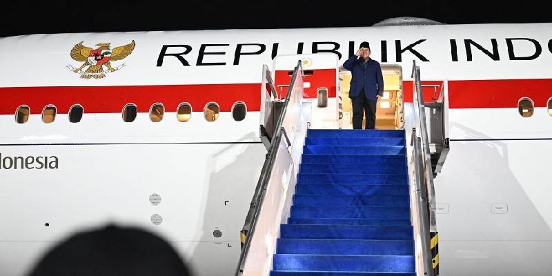 Prabowo Terbang ke Rusia Demi Amankan Pasokan Minyak Nasional