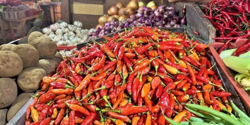 Awal Pekan, Harga Cabai Rawit Merah Tembus Rp81 Ribu per Kg