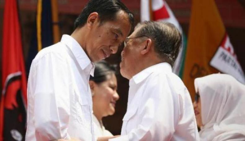 Jokowi-JK Bisa Selesaikan Polemik Lewat Empat Mata