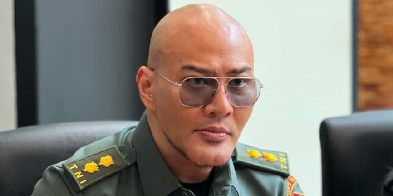 Deddy Corbuzier Tantang Juri LCC Adu Pintar di Podcast