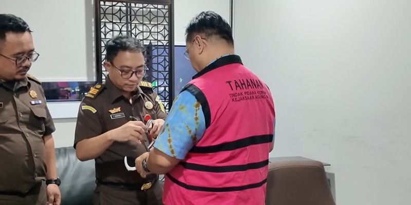 Mantan Anggota Ombudsman jadi Tersangka Kasus Izin Ekspor CPO