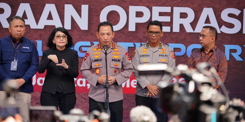 Kapolri Resmikan Laboratorium Uji Seragam untuk Tingkatkan Perlindungan